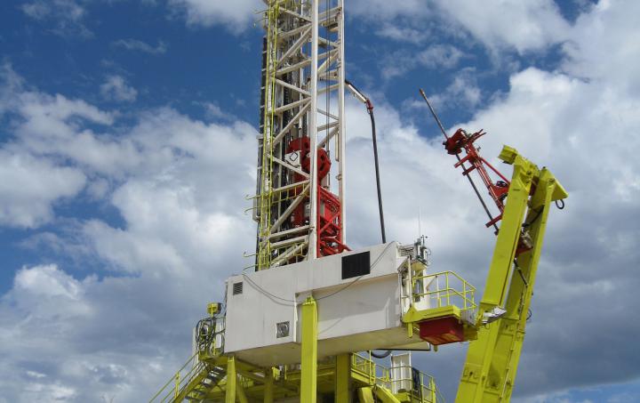 Offshore design LOC 400