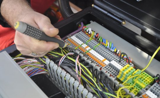 Supporting equipment performance