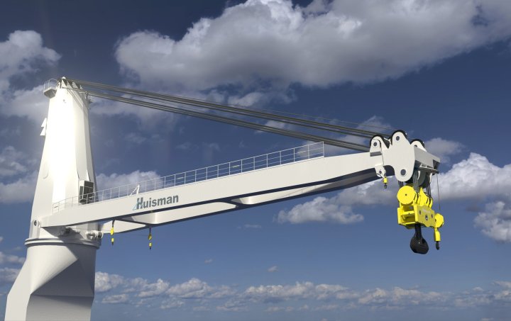 Heavy Lift Pedestal Cranes